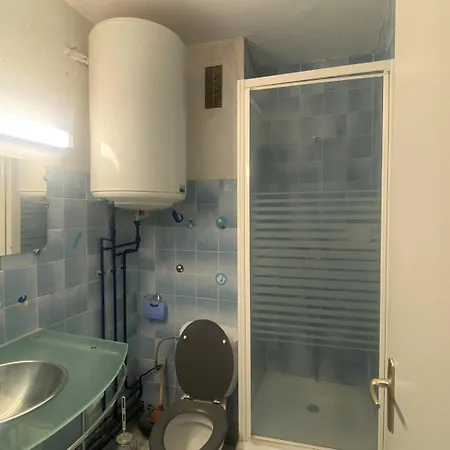 2 Pièces - 4 Personnes - Ar460-016 *