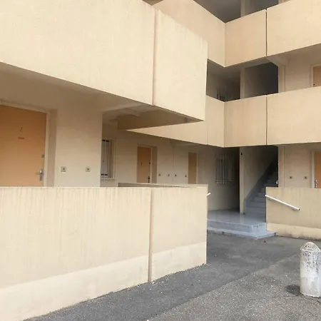2 Pièces - 4 Personnes - Ar460-016